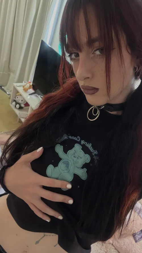 bored scrolling again lol. chat on lnstta: lunanyxaria