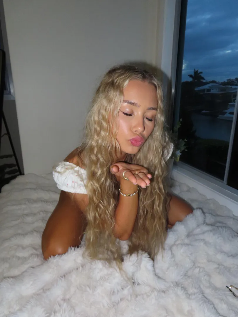 Come kiss me good night