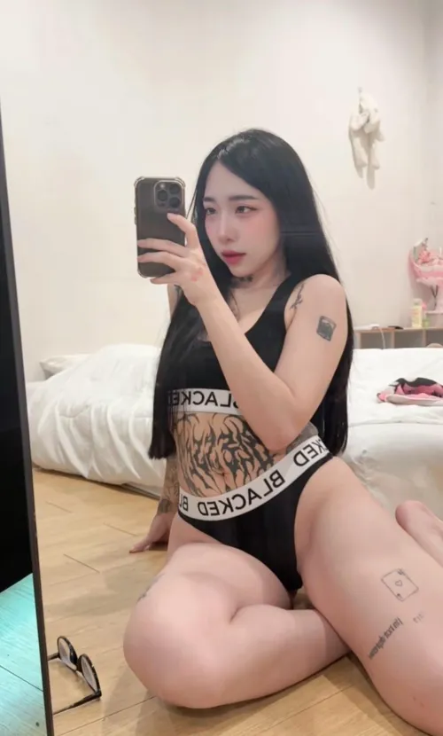 does the BLACKED set fits me??