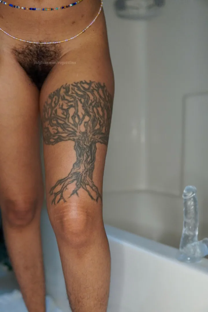 Hairy n tatted cutie