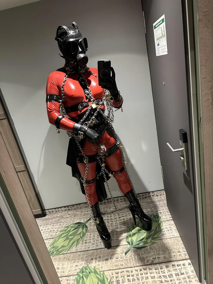 Happy Gasmask monday