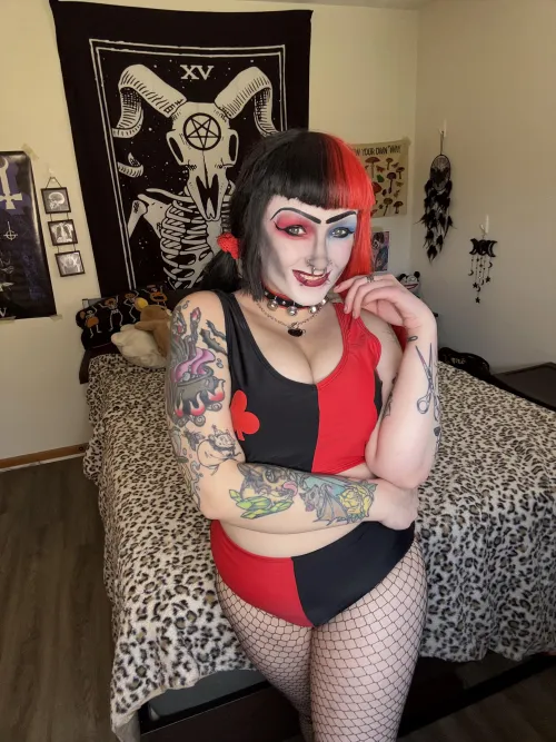 Is Harley your type of girl? (@GothyBabyBatt on Fansly) aka myself