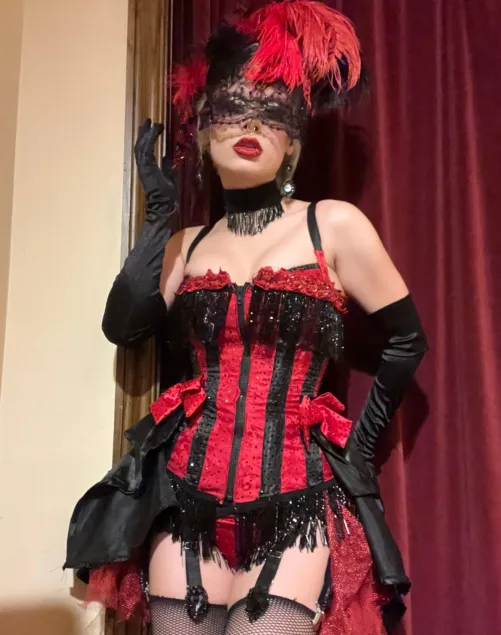 It gives me dopamine that the stockings end right there