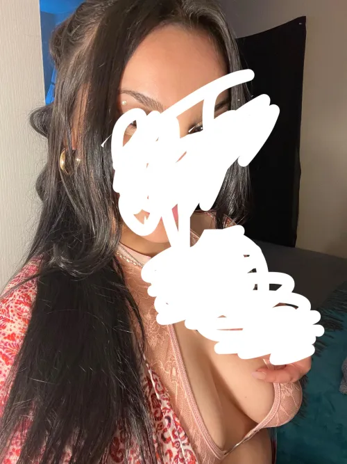 [m26/F26] [MF4M/F] Avondale…Latina gf wants a hot hung bull that can host tonight or a single female