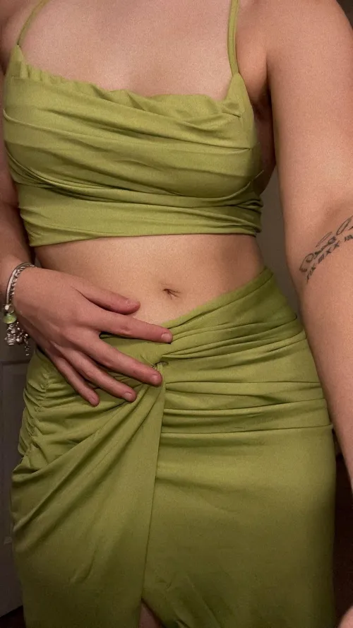 Midriff of your dreams