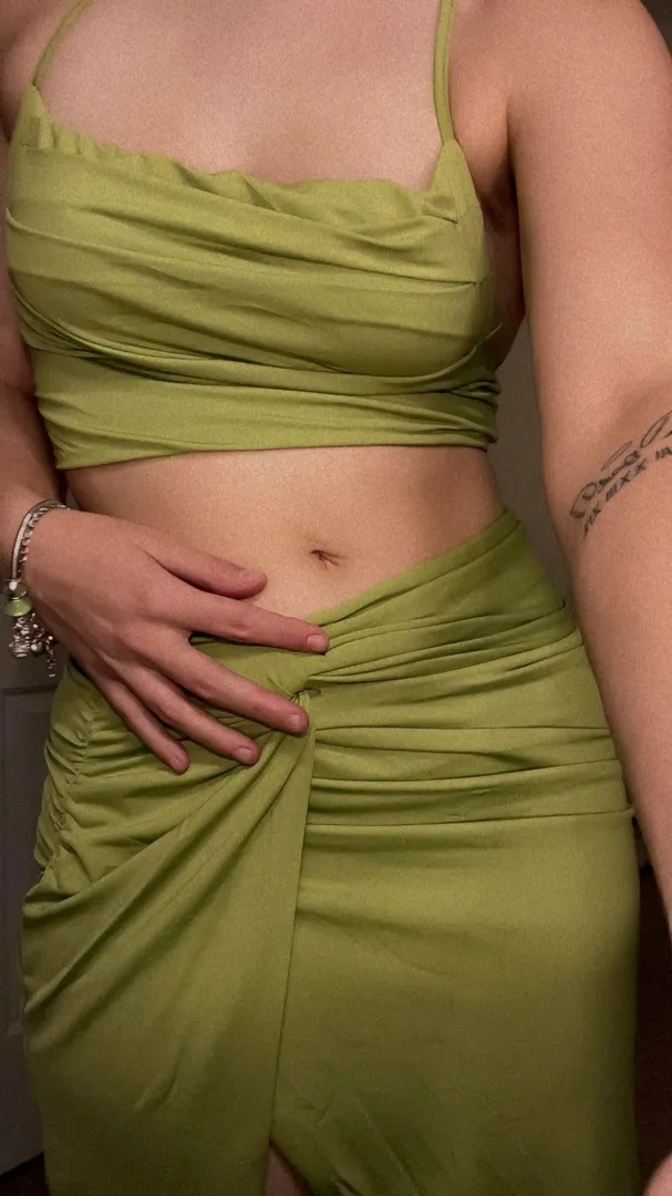 Midriff of your dreams