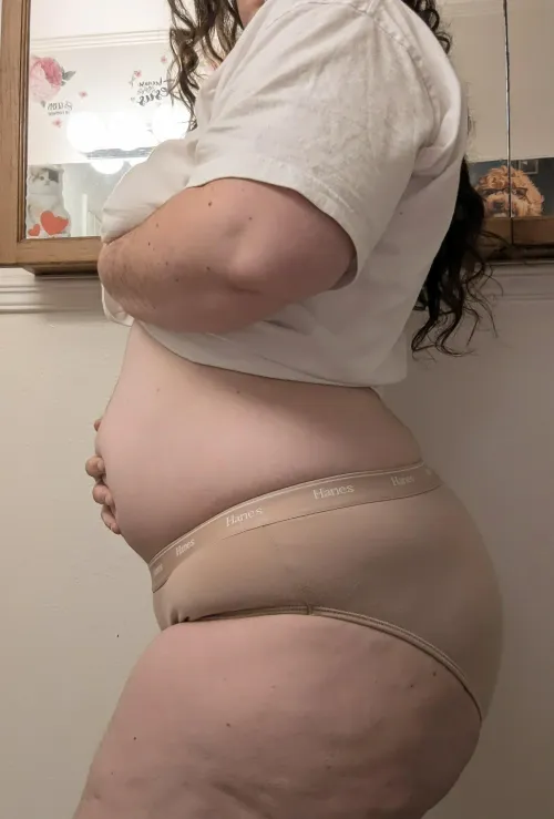 Self conscious, but developing an odd kink for myself in this state 