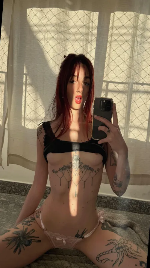 Spontaneous decisions hit different at night  lntsag:.lunacalanthe