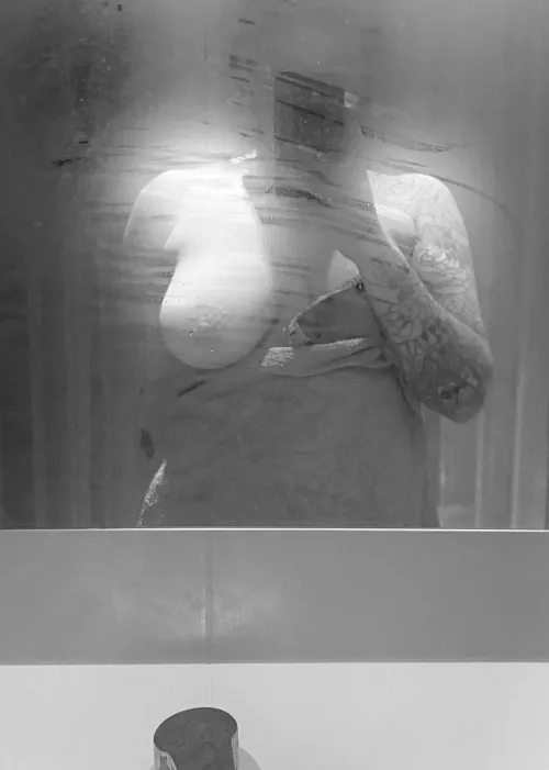 ups, almost lost my towel