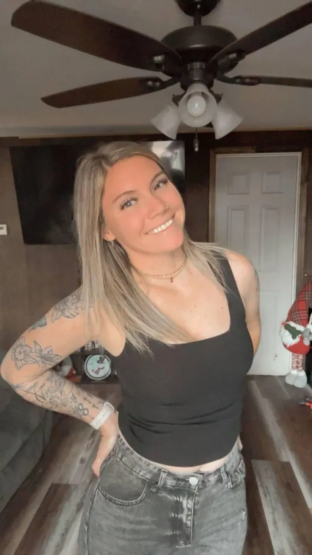 What are you staring at, just come give it to me 