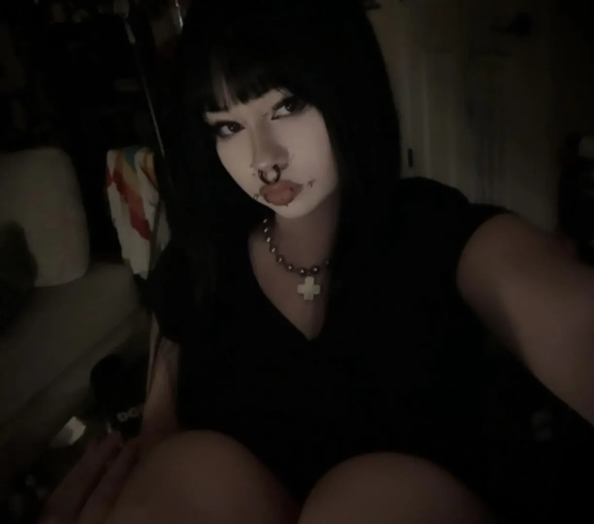 where would your hands grab on me first? 