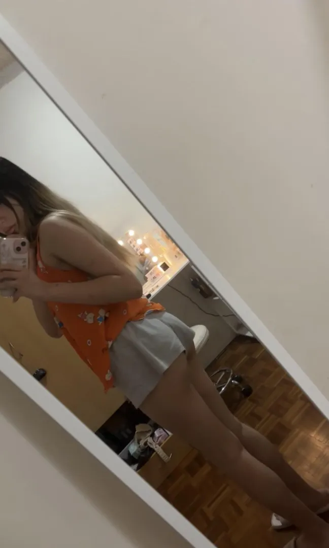 18F in need of sugar dada bless me xx