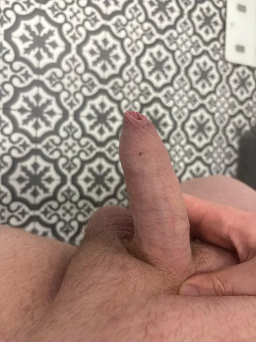 [19] wishing I had someone bigger than me