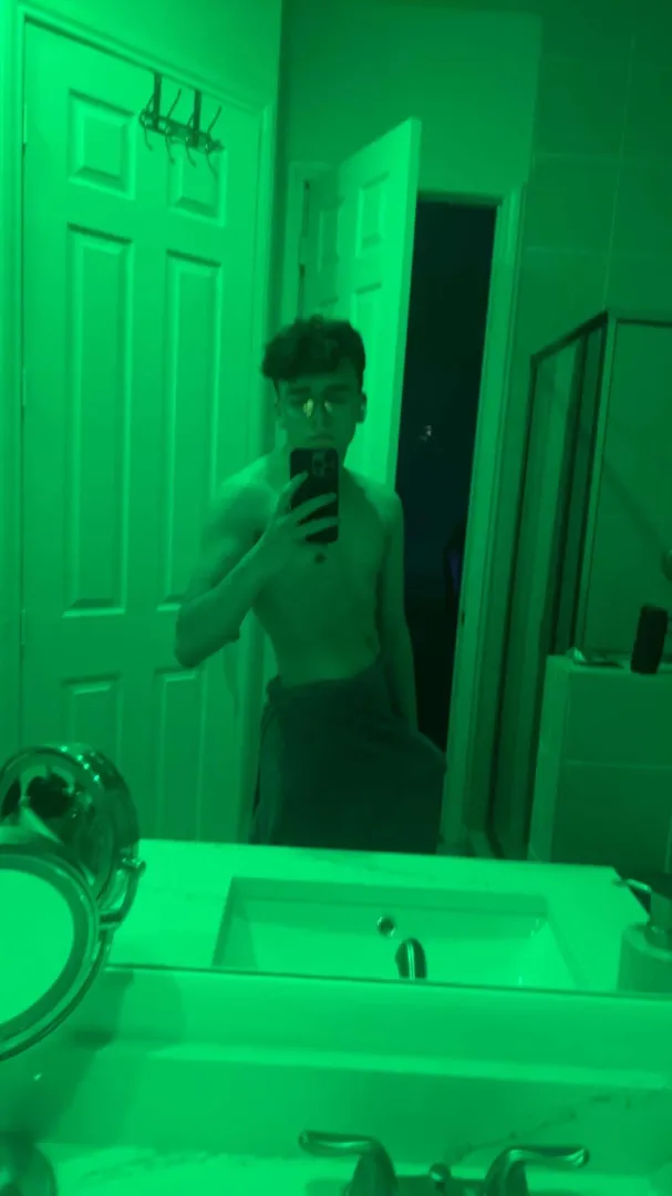 20 [M4F/MF] College BWC looking for coupes and singles!