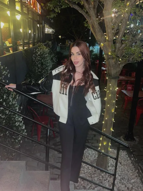 21F F4M Looking for someone fun, not boring