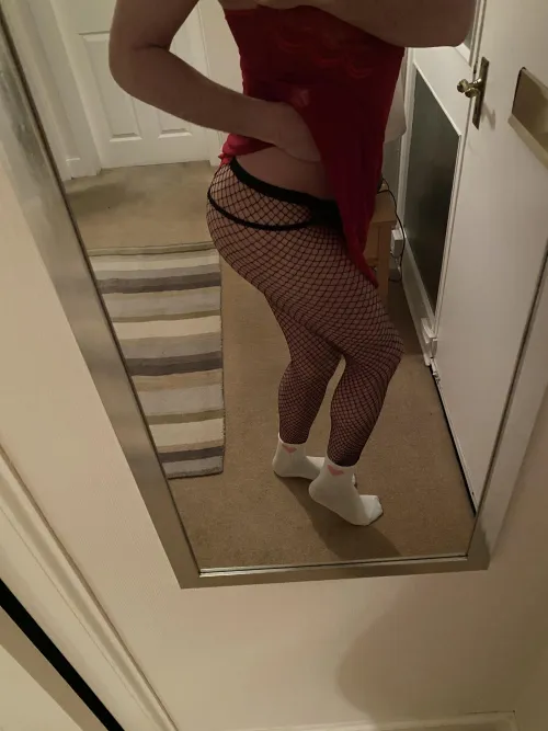 29 [S4A] #SCO looking for meets and online play :) really wanna be used like a slut x