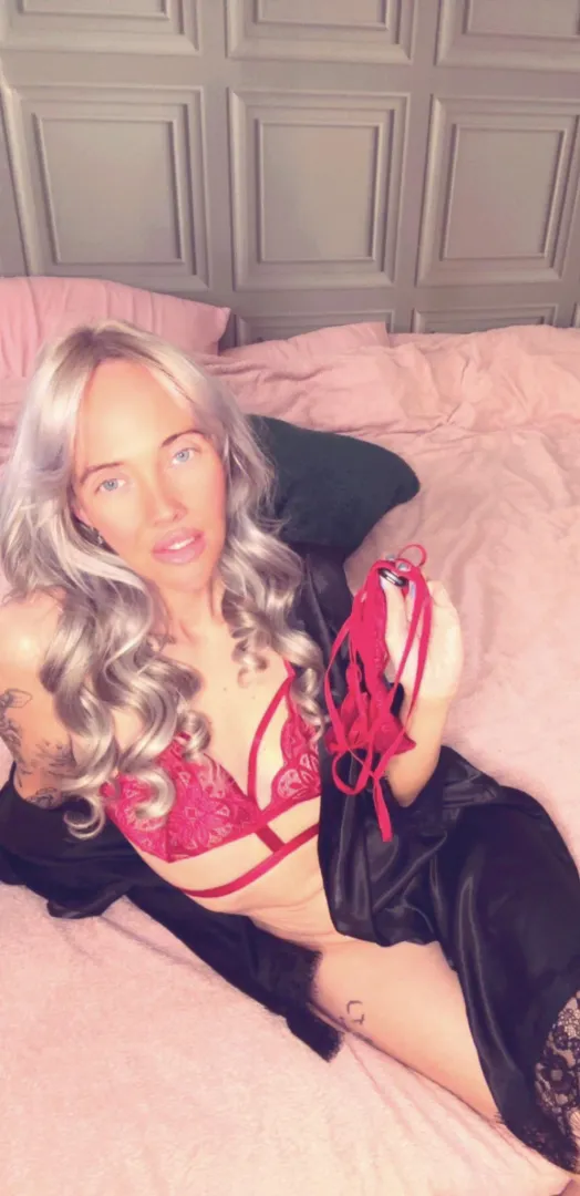 39yo milf likes fun vibes