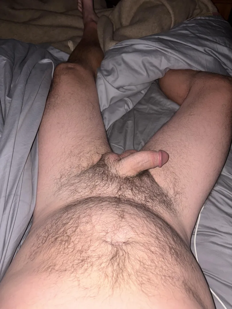 (56) does anyone have a thing for mature men?