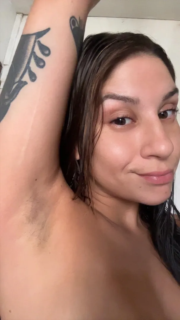 Beta I heard you like licking armpits, pathetic