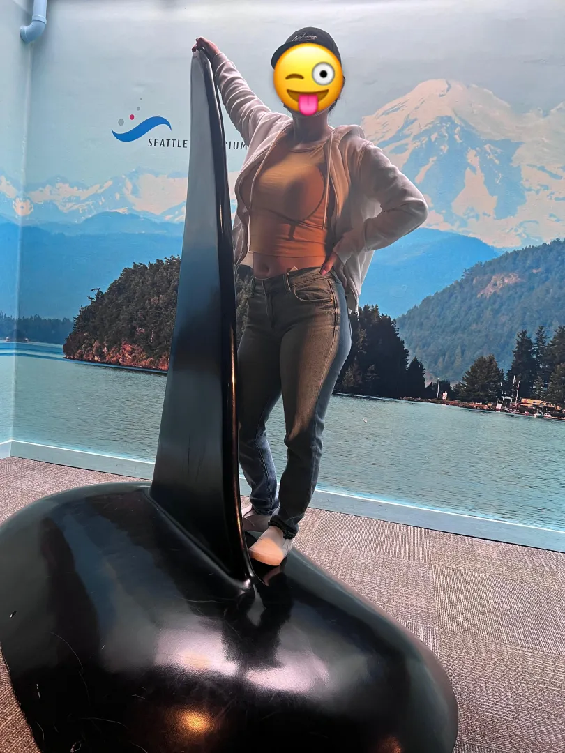 F45 5ft tall free use Asian mom