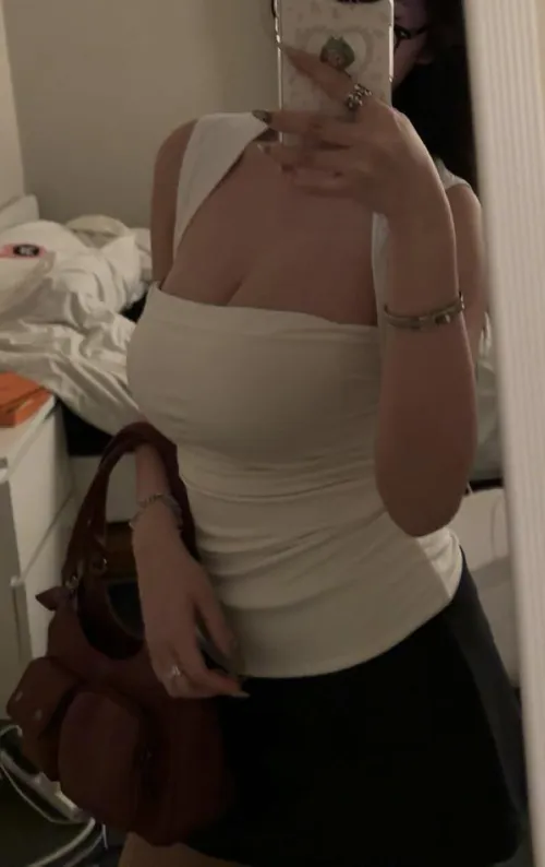 Forever, sparkling wherever I go 