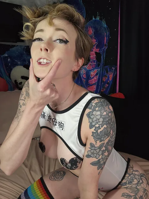 Good morning! Don't sell yourself short today!✨ 50% off XXX OF  daily posts, no chatters, & truly exclusive content  Piss stuff on Fansly  Talk dirty with me on Sextpanther links in comments 