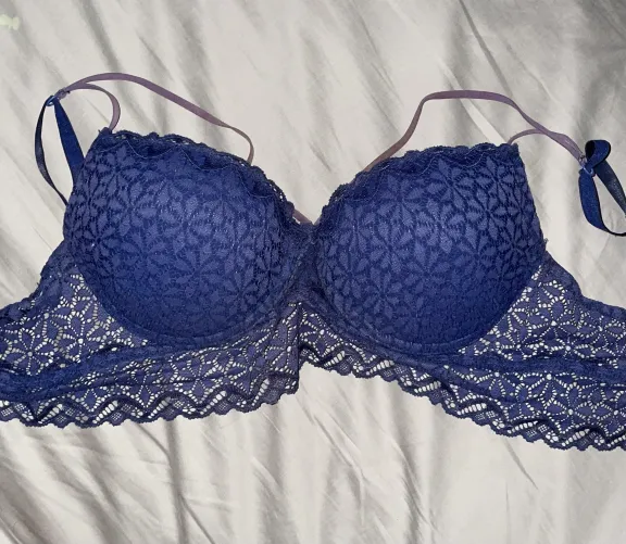 guess size / how you think she fills it