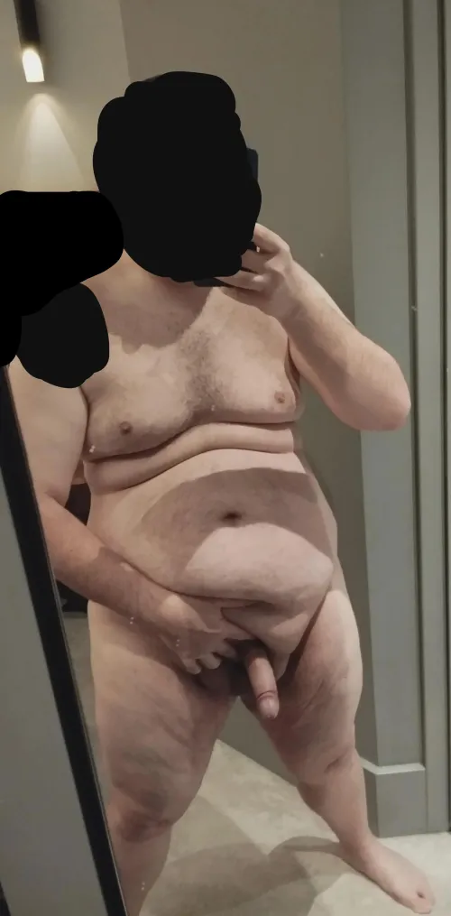 Having an alone day today, so it's fun time. I just wish I wasn't alone online too...