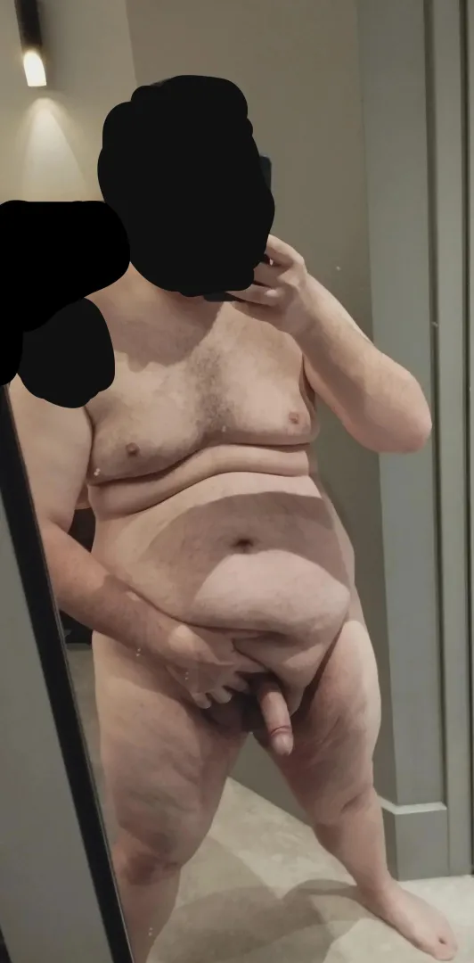 Having an alone day today, so it's fun time. I just wish I wasn't alone online too...