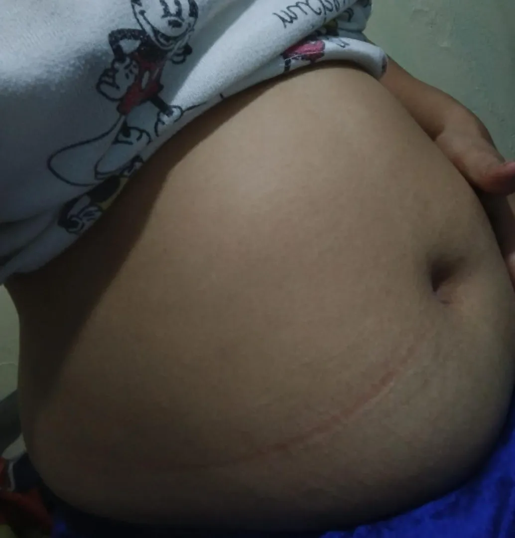 I like my belly, I'm going to rub it