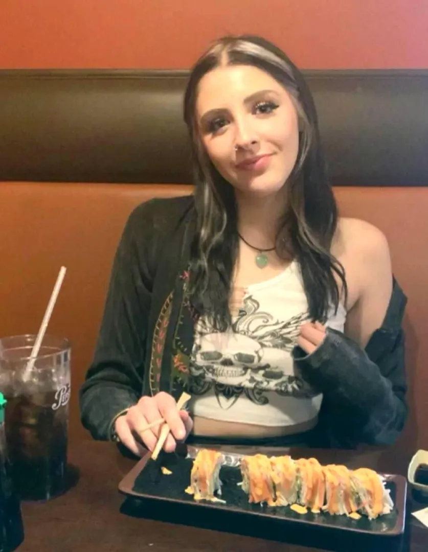 I need friends to send nudes to when I’m horny.. who wants to be my friend? 