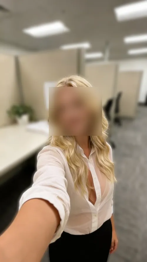 I went completely braless at the office yesterday and caught so many people staring 