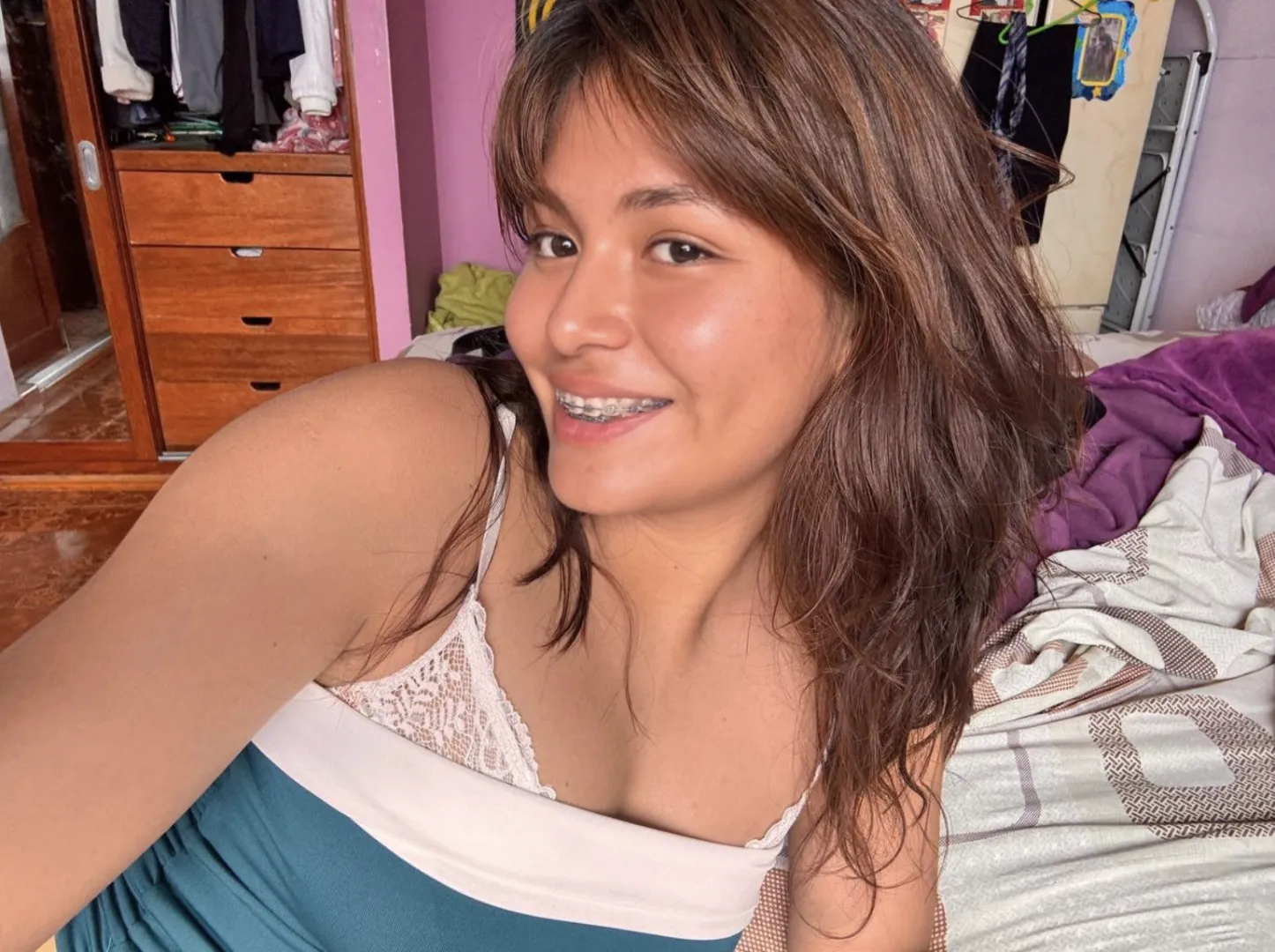 I'm 18, and who finds me attractive? Share your age so I can find out who is a fan