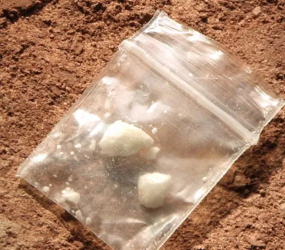 I’m in a pickle, boof the .5g of coke or cook it into hard?