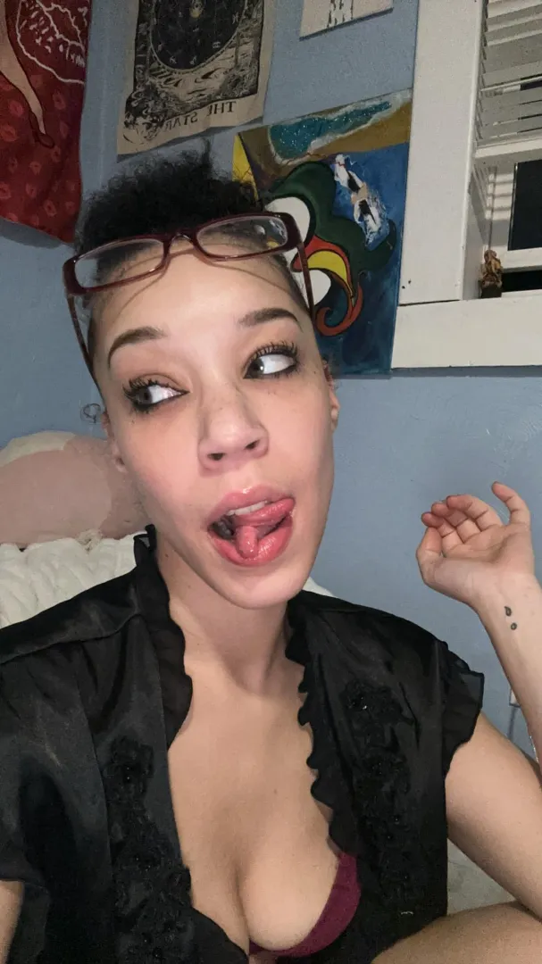 Is a girl like me hot enough to get fucked raw at least twice a week?