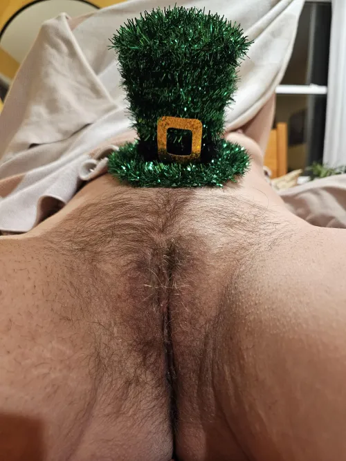 Luck o' the Irish, you found the pot of gold 