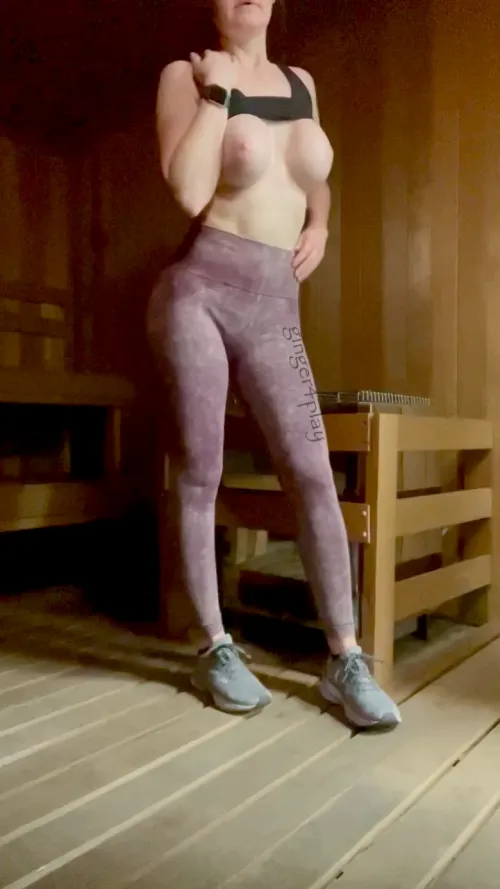 No one to chat with so I'll get you a pic if you want