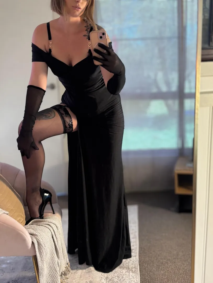 Real men fuck girls in their heels, are you one of them?