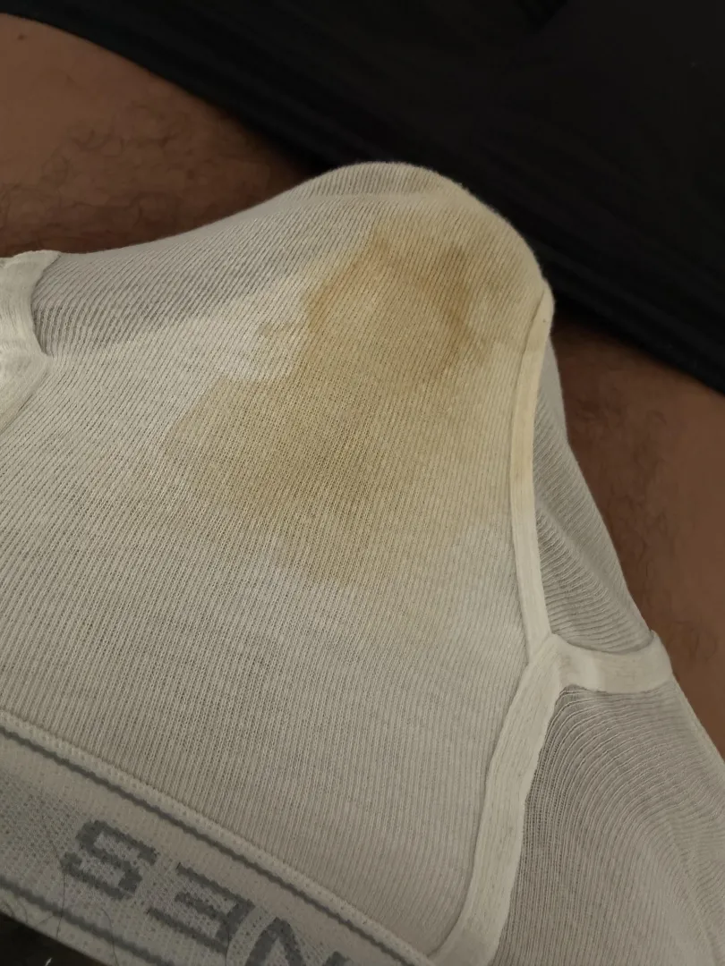 [SELLING] Hanes now available