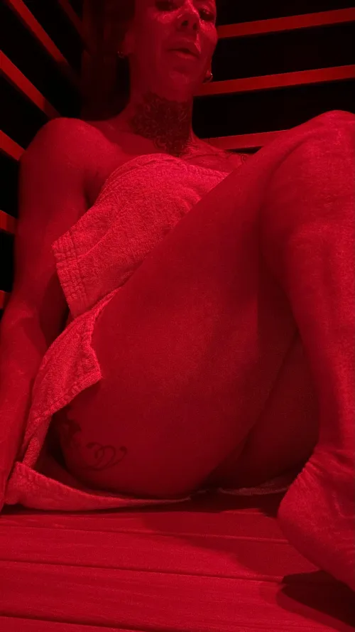 should i spread my legs in the sauna