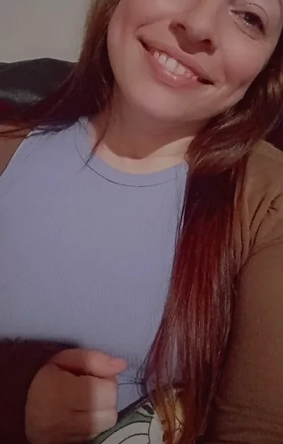 The MILF you always peek at, rate my chill look?