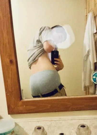 24 M Dm me for them off