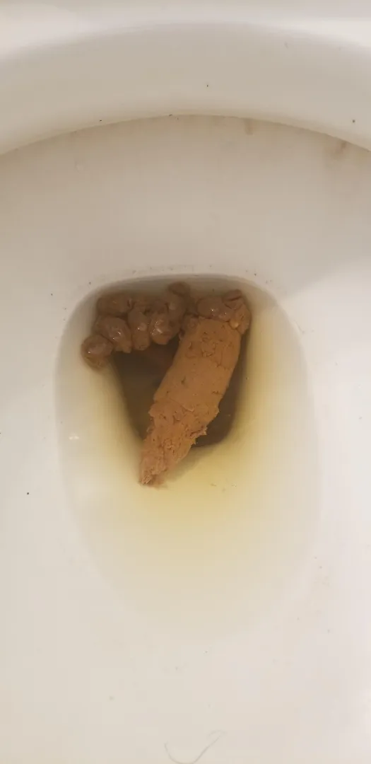 27M need someone to do this on my face