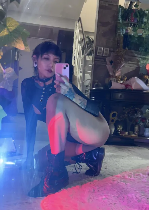 Am I the only one who thinks combat boots + lingerie is unfairly hot?