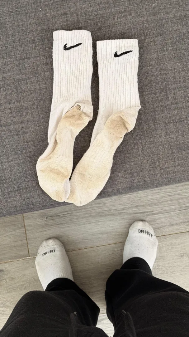 annusa i miei calzini tossici ‍