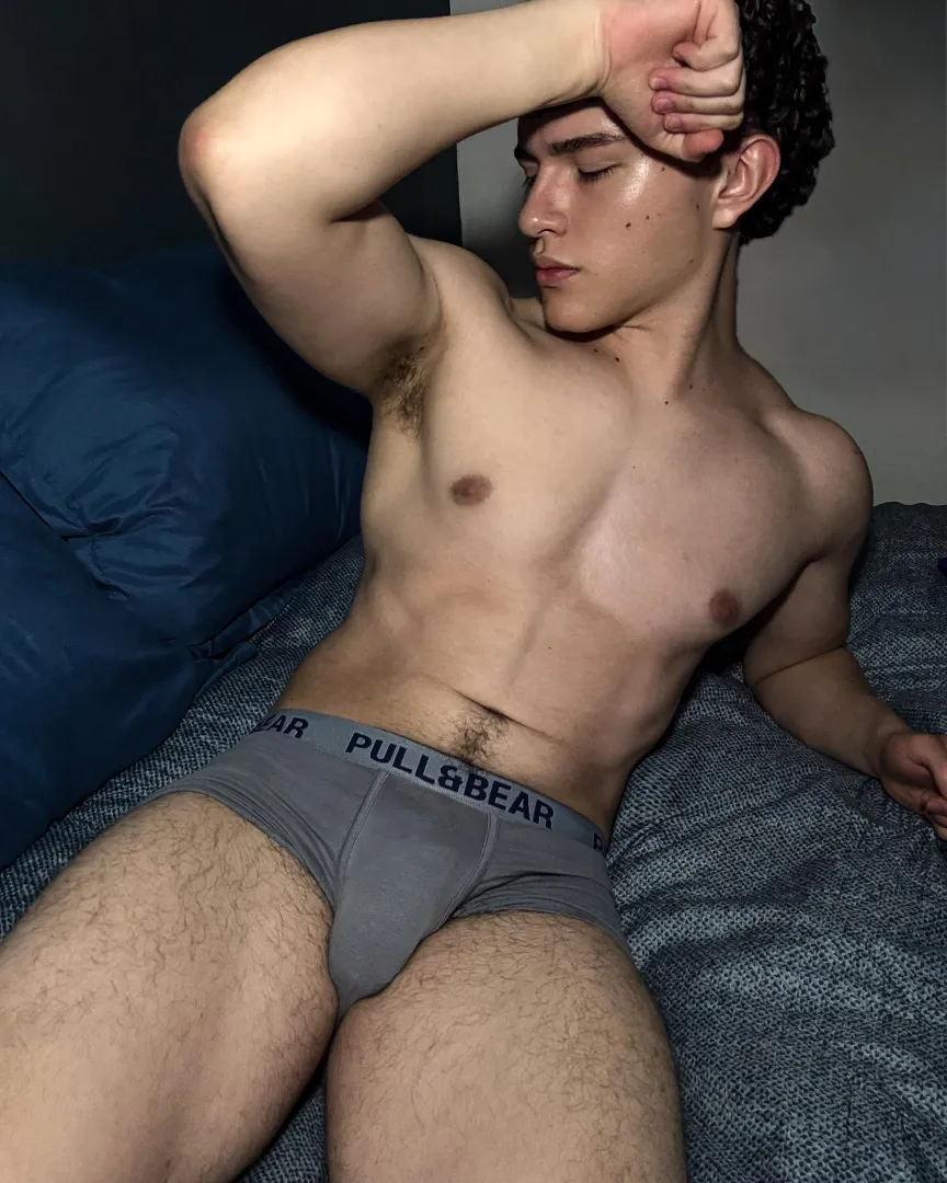 Any chance you’d eat me on the first date?