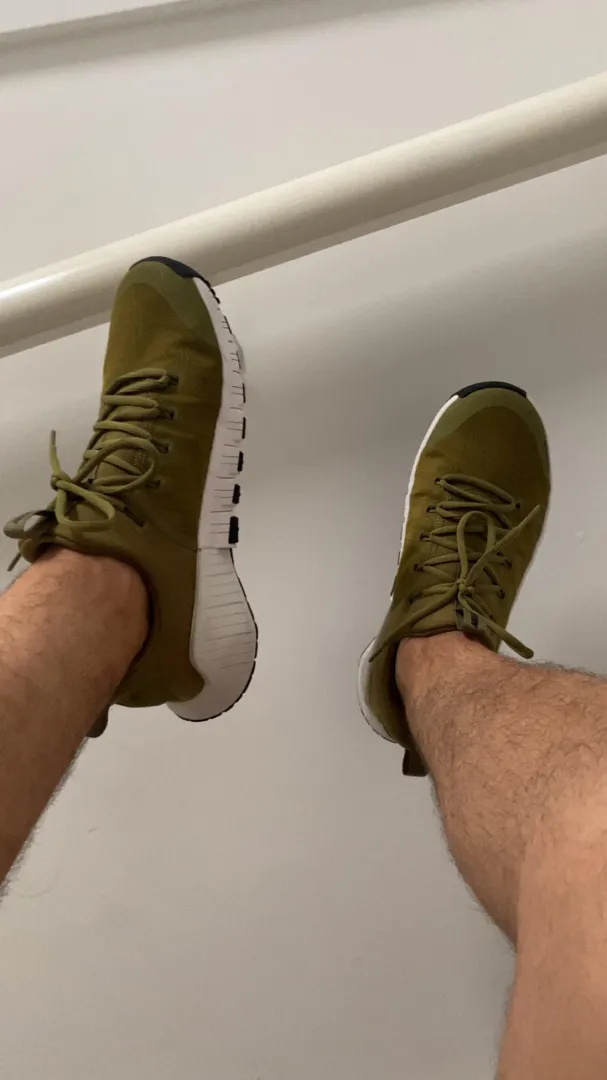 Aussie Twink ready to own you 