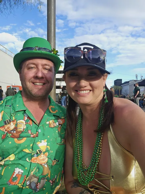 Come meet real couples instead of hoping they dont flake!!! Our monthly meet and greet is in west valley on Thursday the 19th. Couples only, dm for details