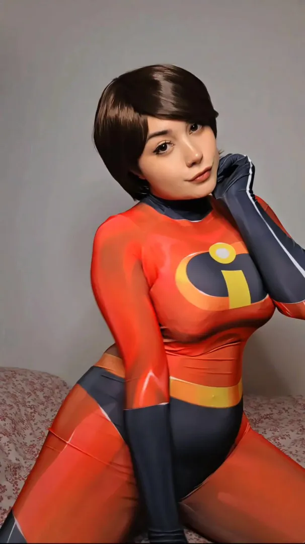 Elastigirl from [The Incredibles] by (Mimikyu)