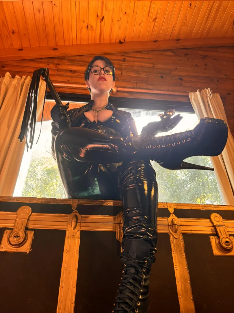 Elegance with absolute authority.